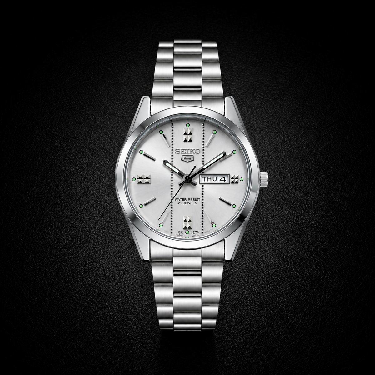 SEIKO 5 - DAY DATE WATCH
